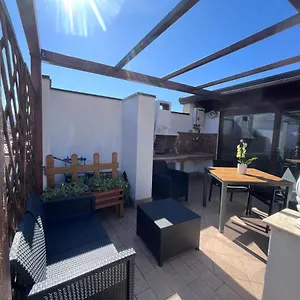 Appartamento Mansarda In Centro, Capri Leone